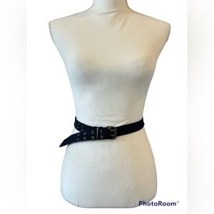 Women’s navy blue canvas double grommet belt 44 1/2 inches